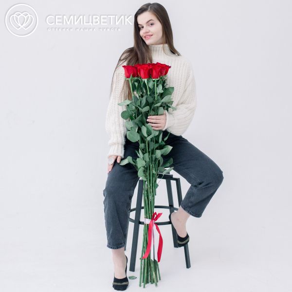 Букет из 15 красных роз Freedom 130 см (Эквадор)