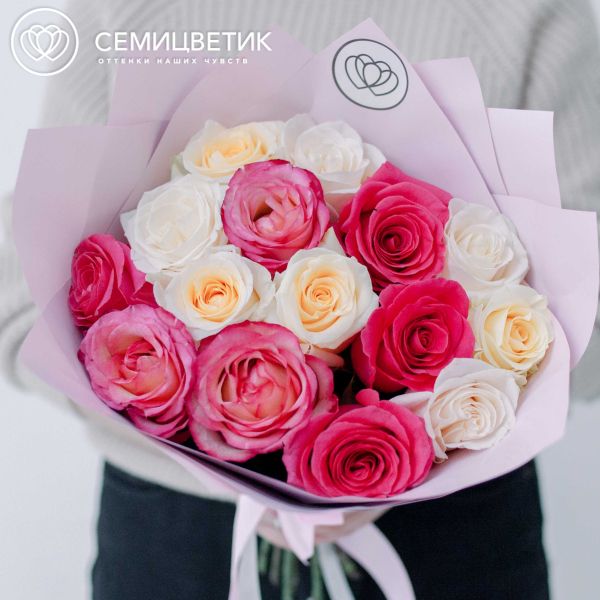 Букет из 15 роз 50 см нежный микс (Эквадор)