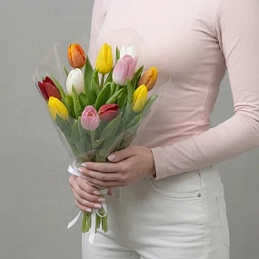 Мини-букет  из 11 тюльпанов микс 40 см
