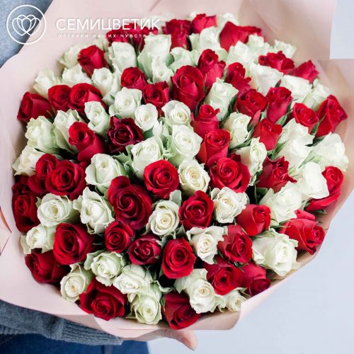 Букет из 101 красной и белой розы микс (Кения) 40 см Standart
