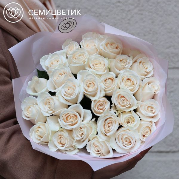 Букет из 29 белых роз Vendela 50 см (Эквадор)