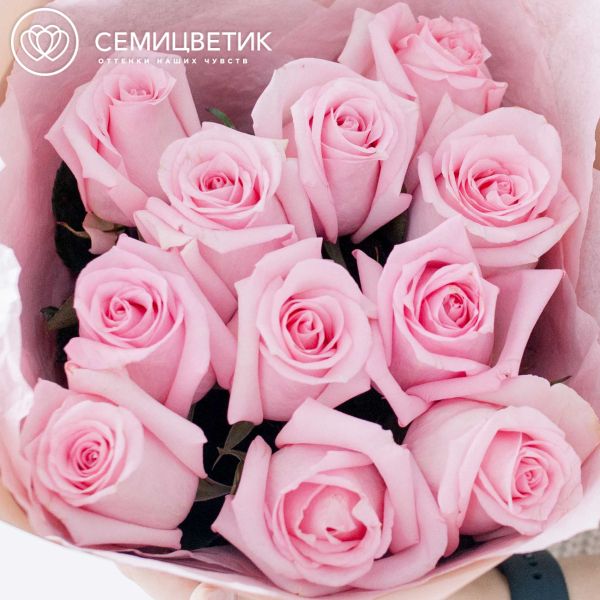 Букет из 11 розовых роз Jessika 50 см (Эквадор) 