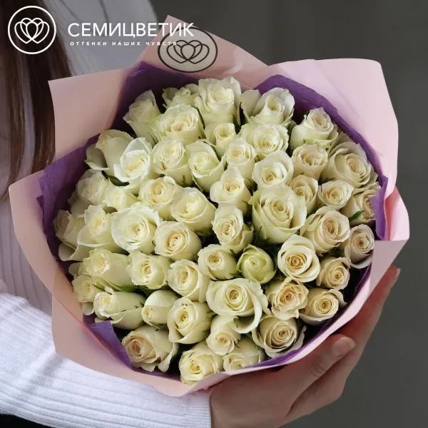 Букет из 51 белой розы 35 см (Кения)