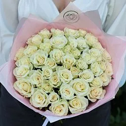Букет из 45 белых роз 40 см (Кения)