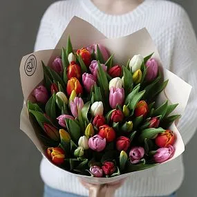 Букет из 51 тюльпана микс 40 см