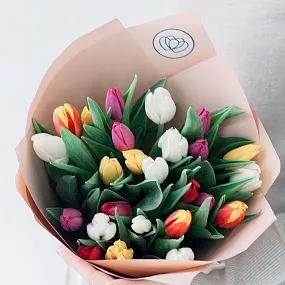 Букет из 25 тюльпанов микс 40 см