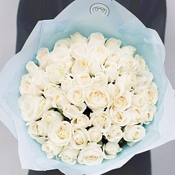 Букет из 51 белой розы 50 см (Россия)