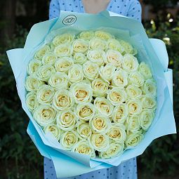 Букет из 51 белой розы 70 см (Россия)