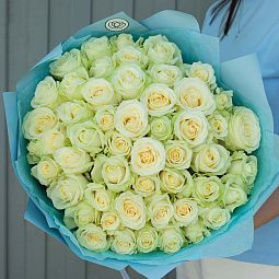 Букет из 51 белой розы 60 см (Россия)